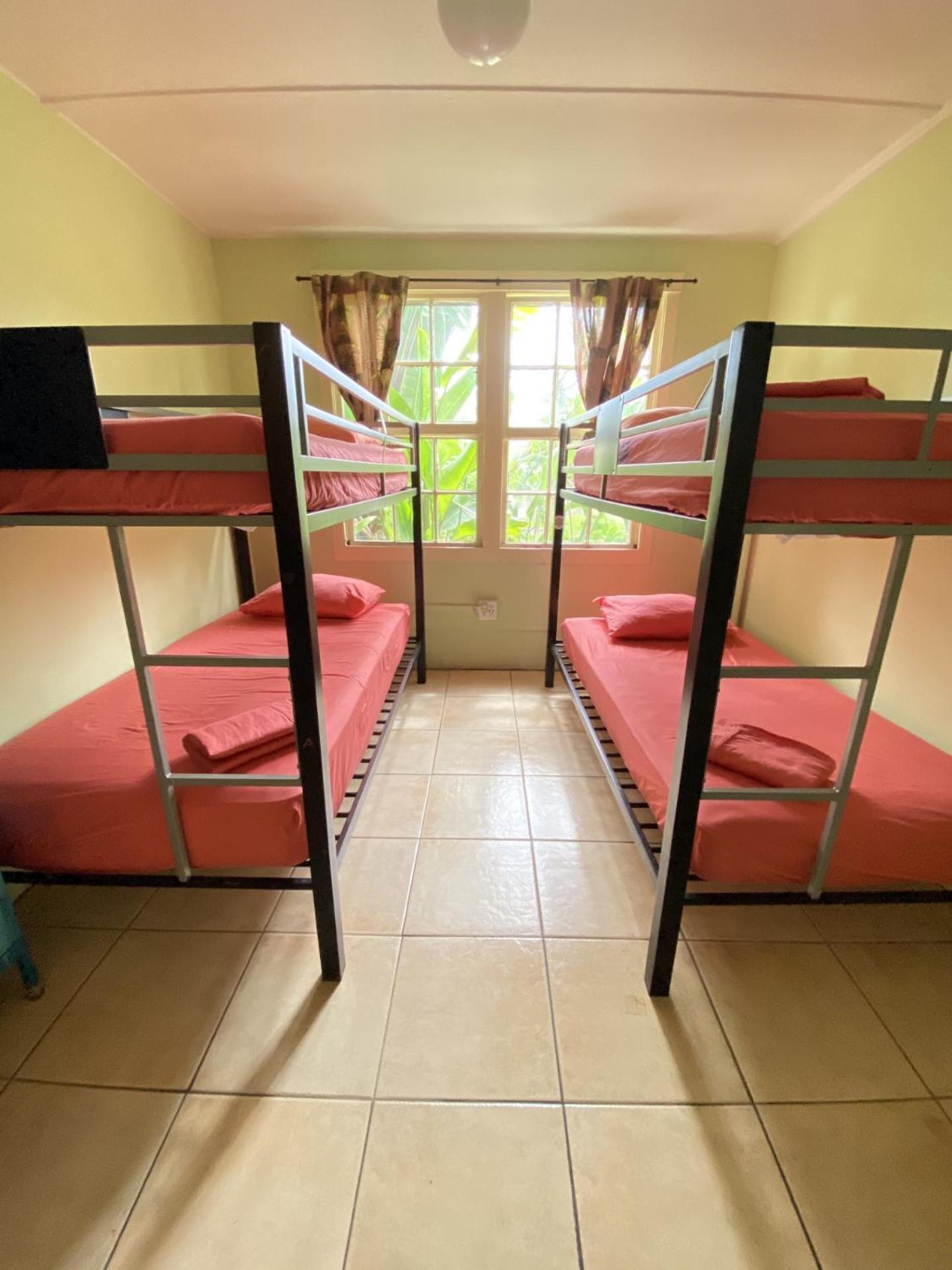 Banana Bungalow Maui Hostel Wailuku Eksteriør bilde